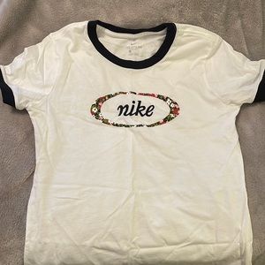 Casual Nike T-shirt